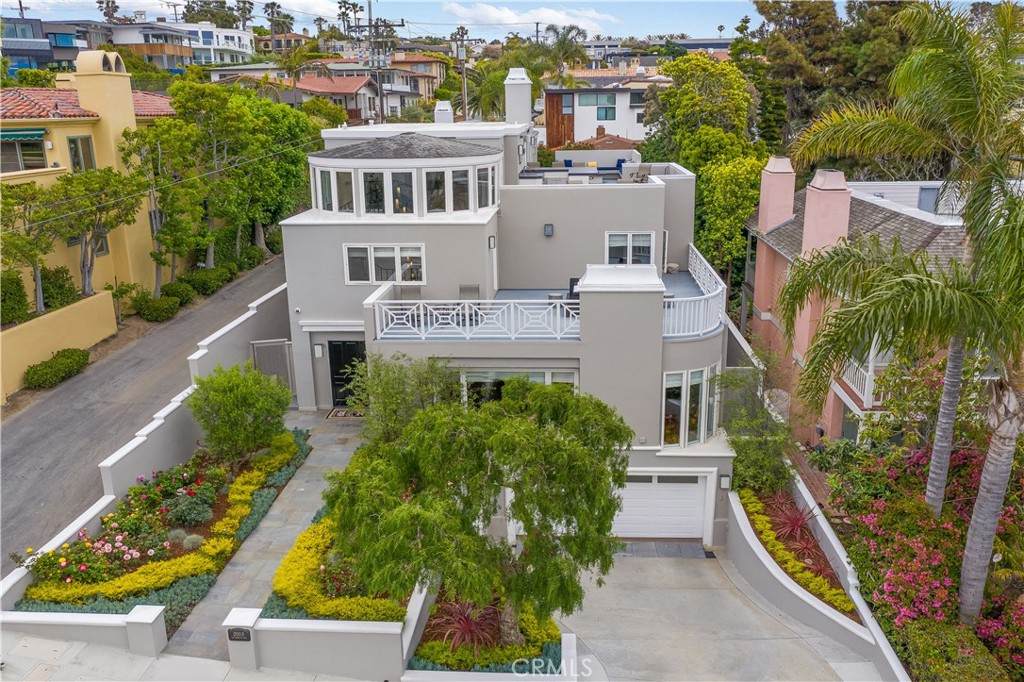 200 Poinsettia Avenue - Photo 1