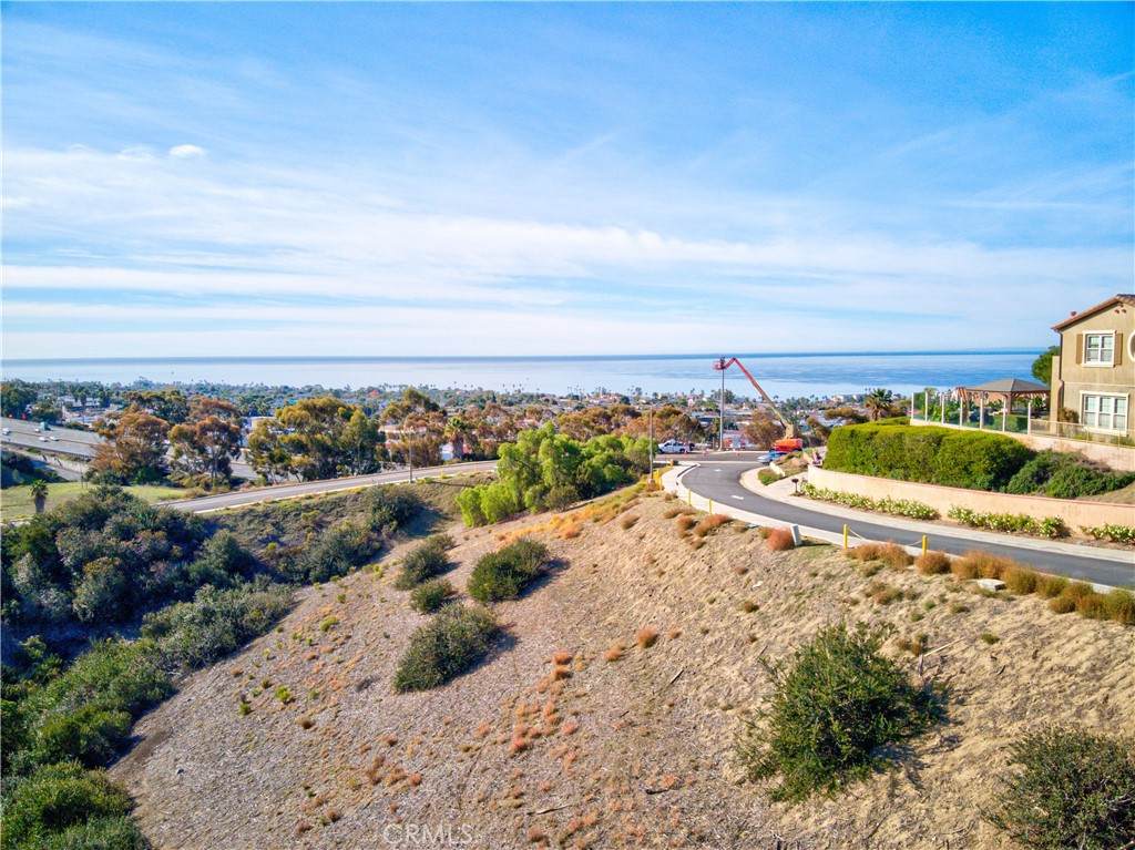 110 El Levante - Photo 1