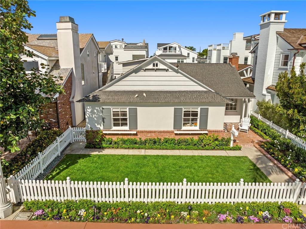 427 Belvue Lane - Photo 1