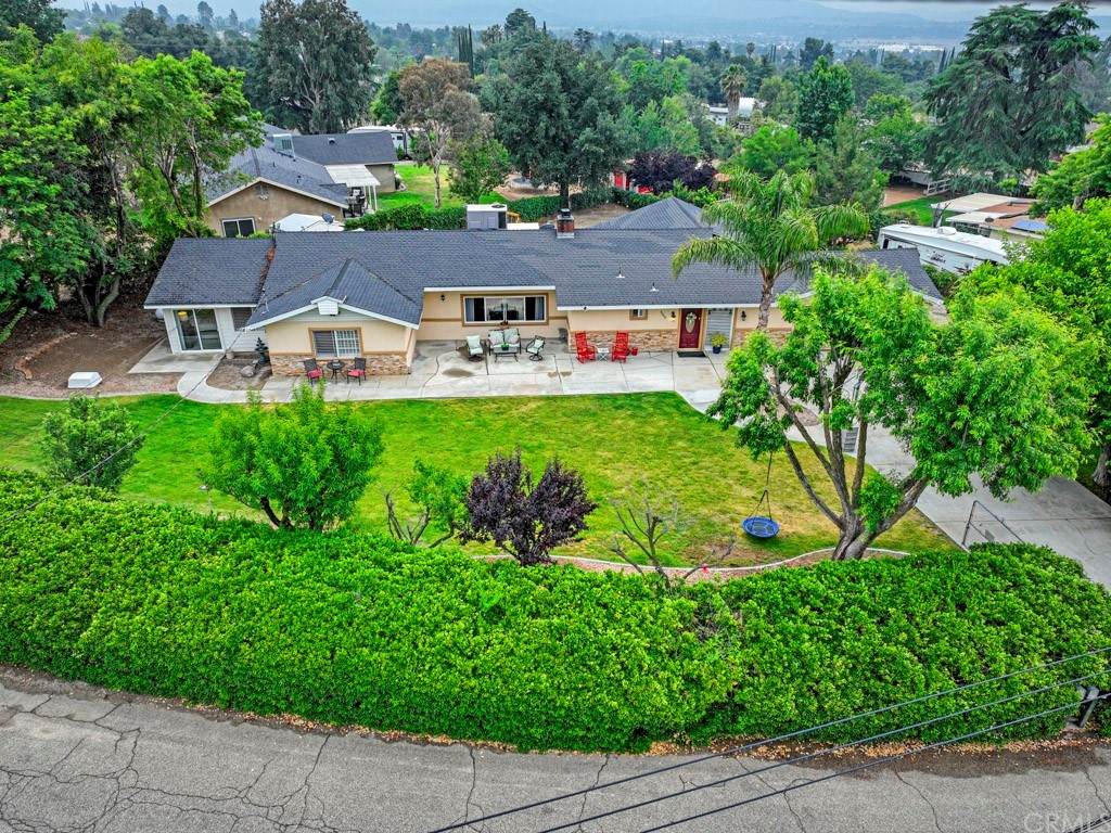 9060 Bonita - Photo 1