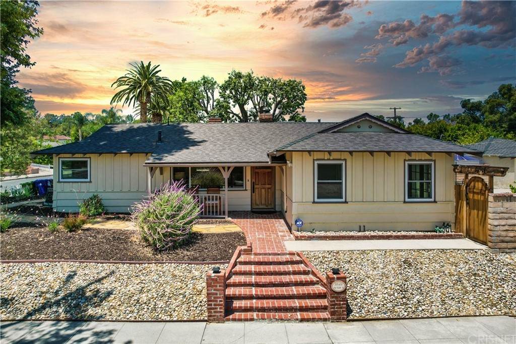 22103 Del Valle Street - Photo 1