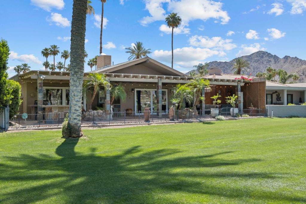 45365 Club Drive - Photo 1