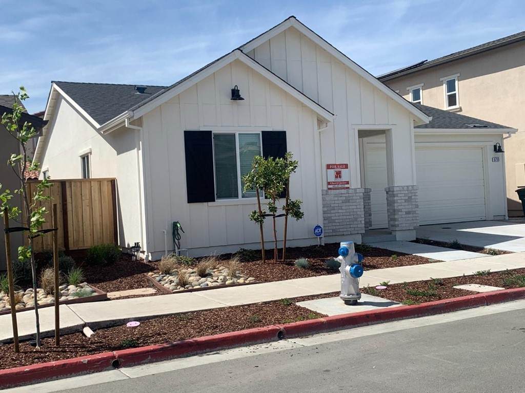 5755 Knight Road - Photo 1