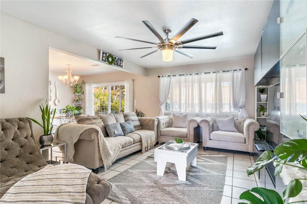 2294 Avenida Del Vista - Photo 1