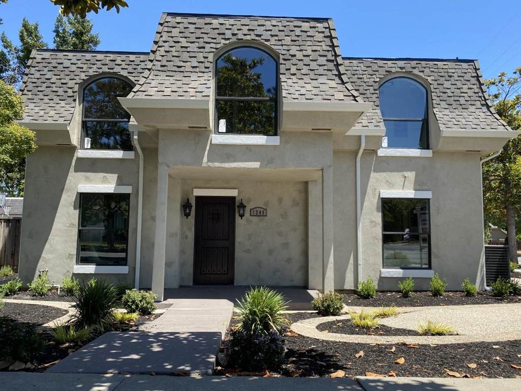 1248 Harriet Avenue - Photo 1
