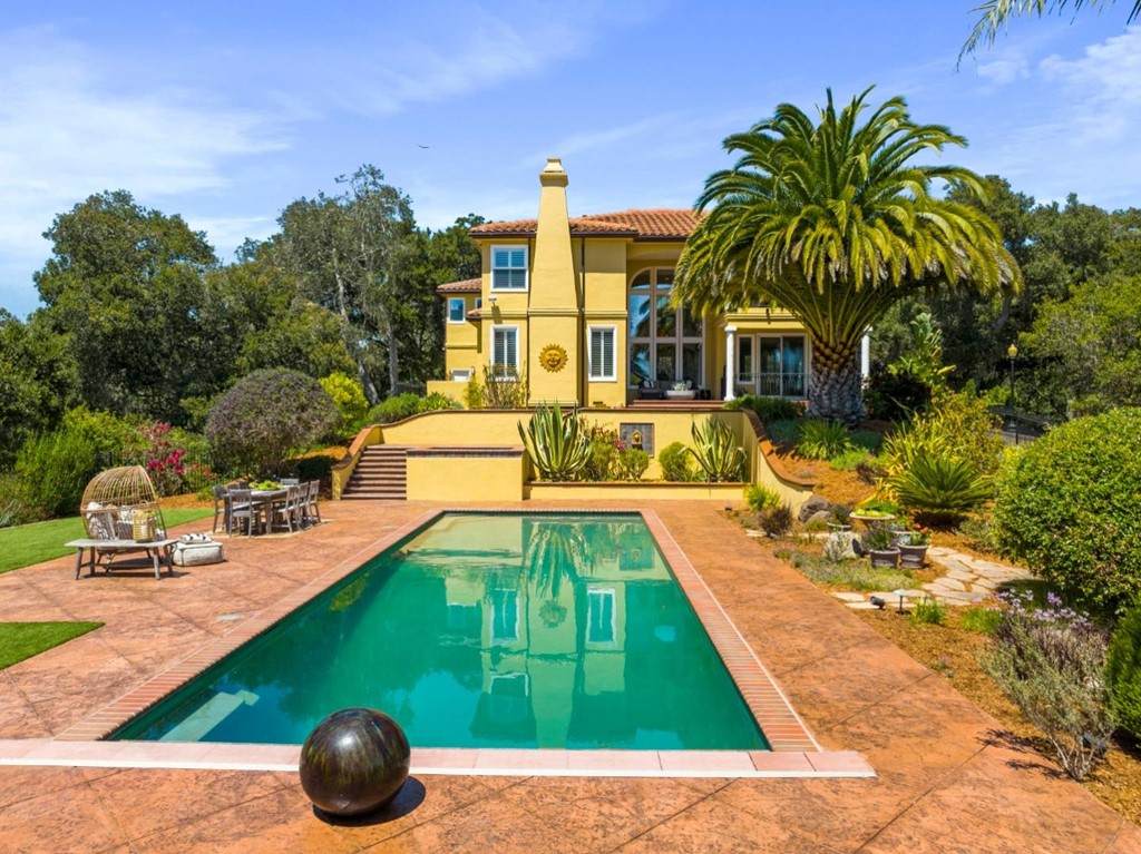 805 Senda Ladera - Photo 1