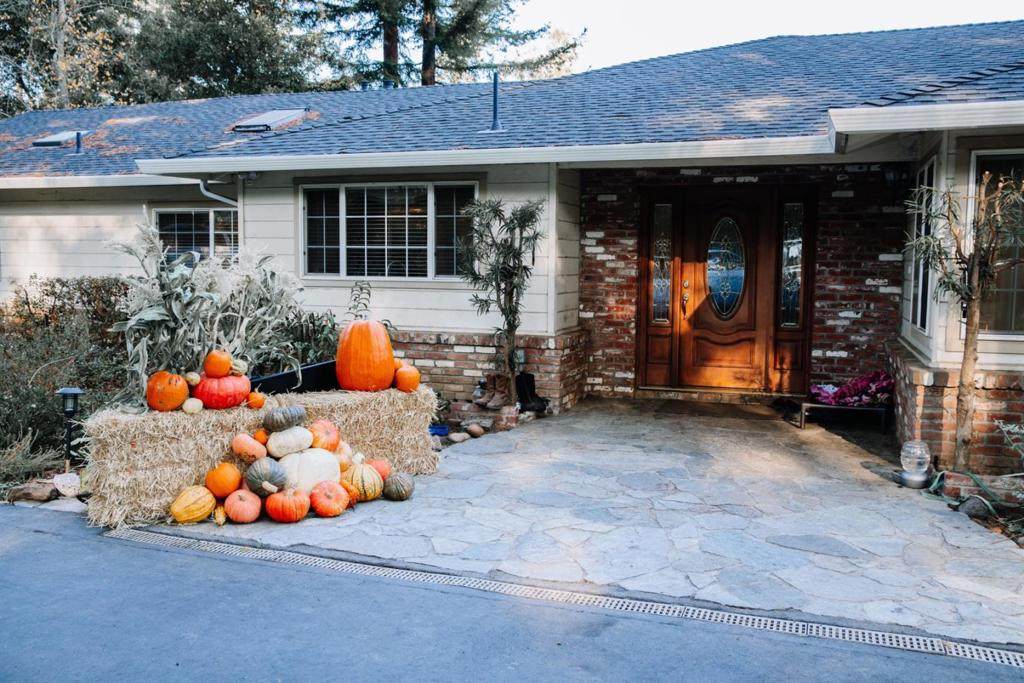 675 Manzanita Way - Photo 1