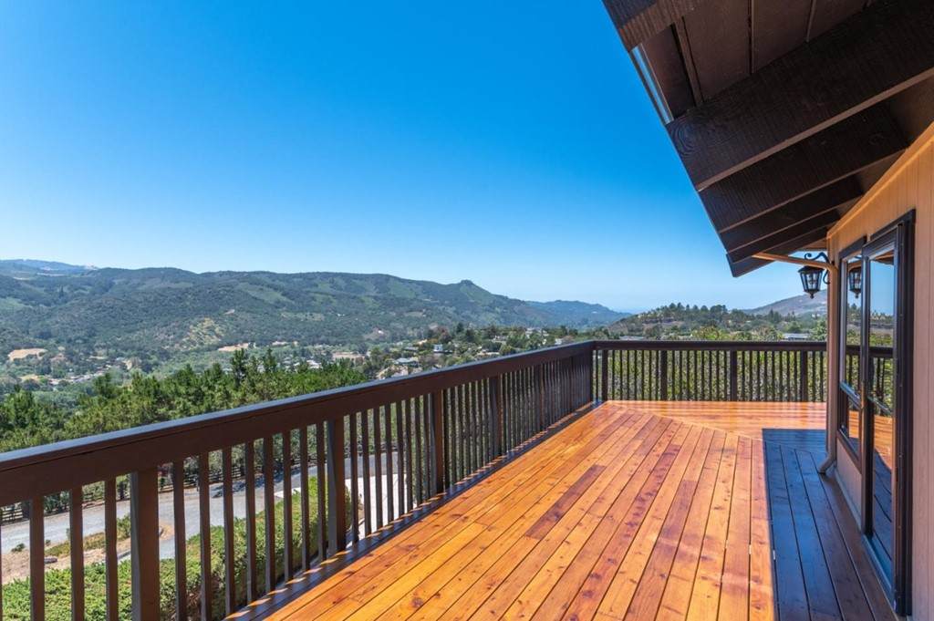 27590 Mooncrest Drive - Photo 1