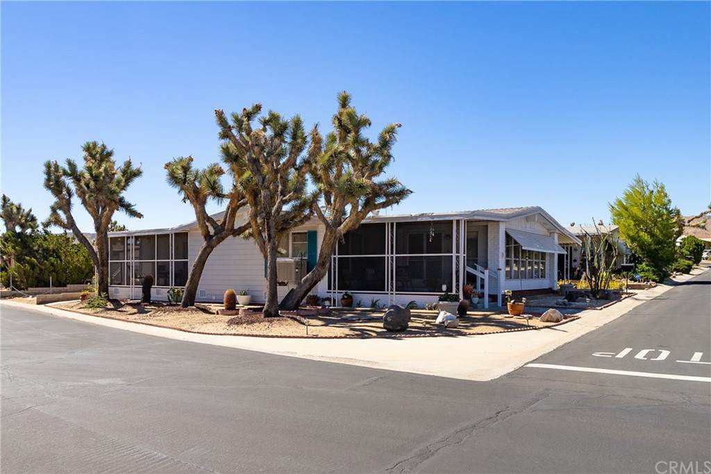 7501 Palm Avenue - Photo 1