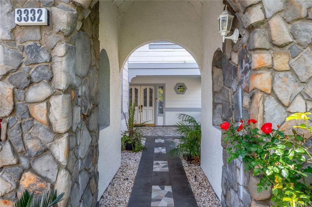 3332 Amy Drive - Photo 1