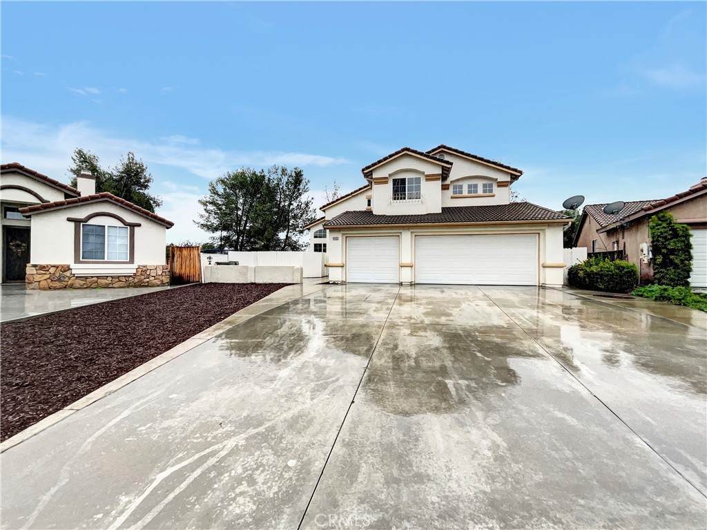 41142 Denian Court - Photo 1