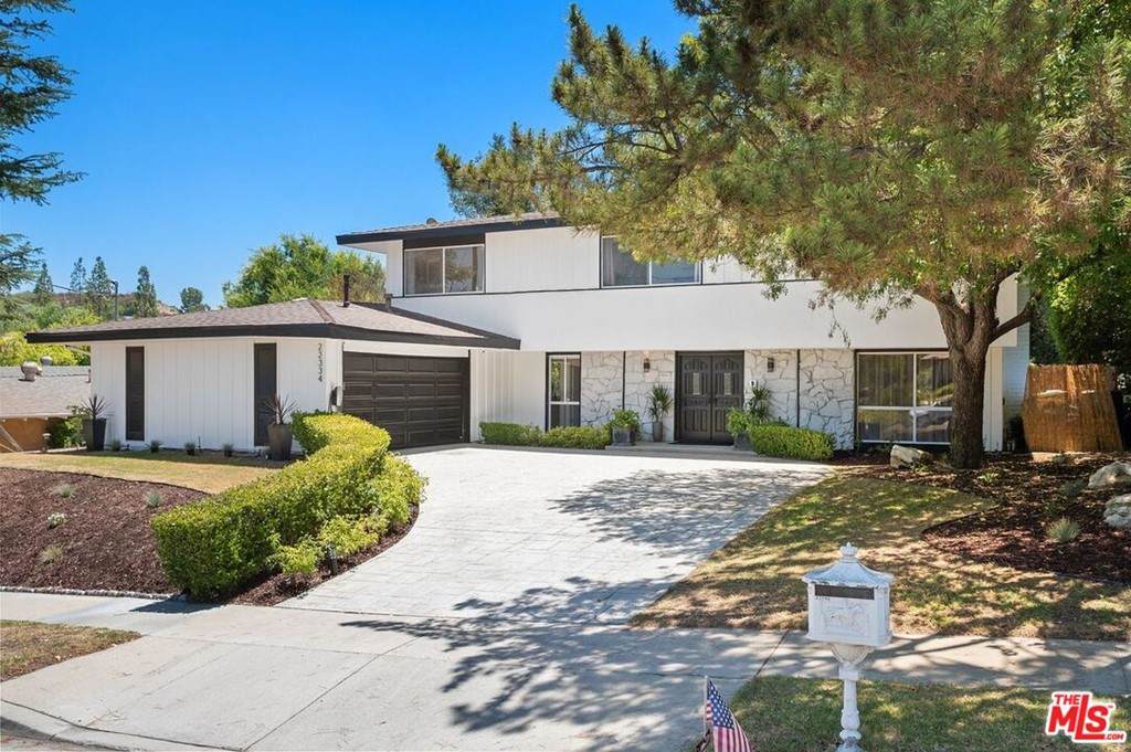22334 Liberty Bell Road - Photo 1