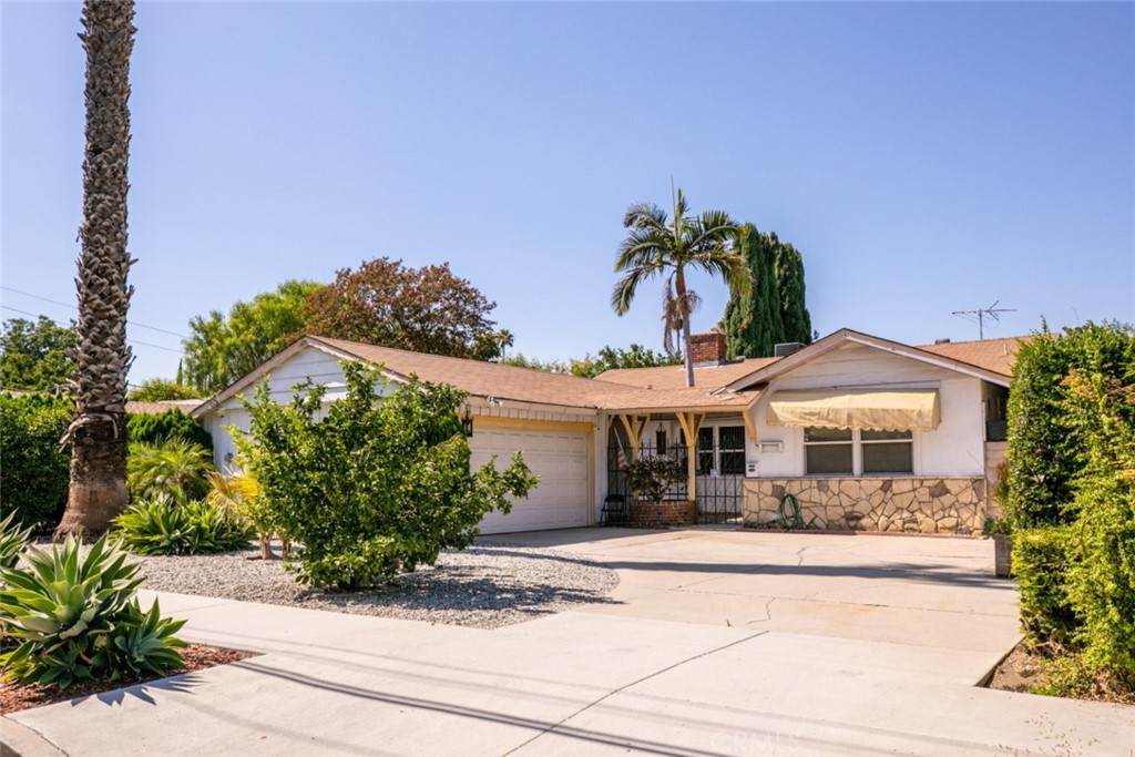 15753 Bassett Street - Photo 1