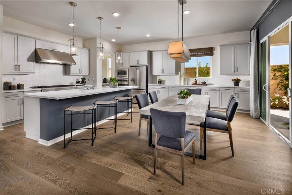 2593 Clara Lane - Photo 1