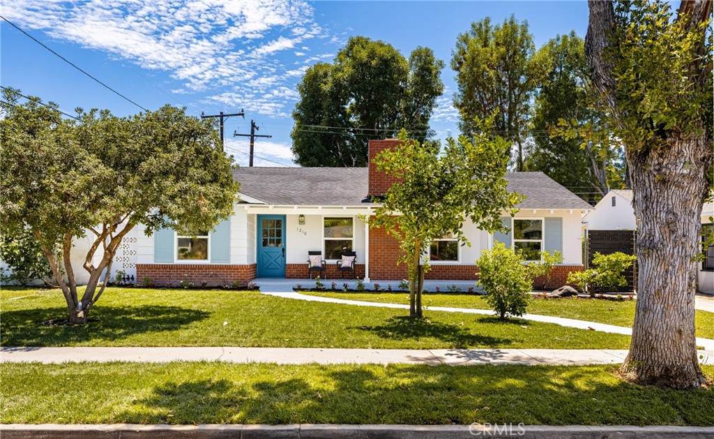 1210 Santa Clara Avenue - Photo 1