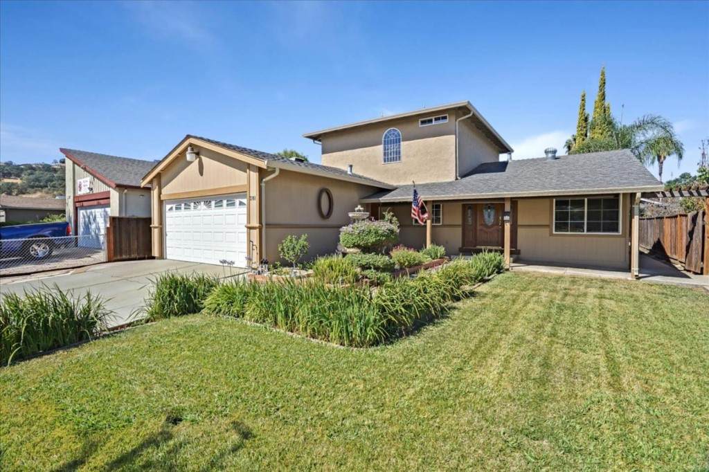 281 Martinvale Lane - Photo 1