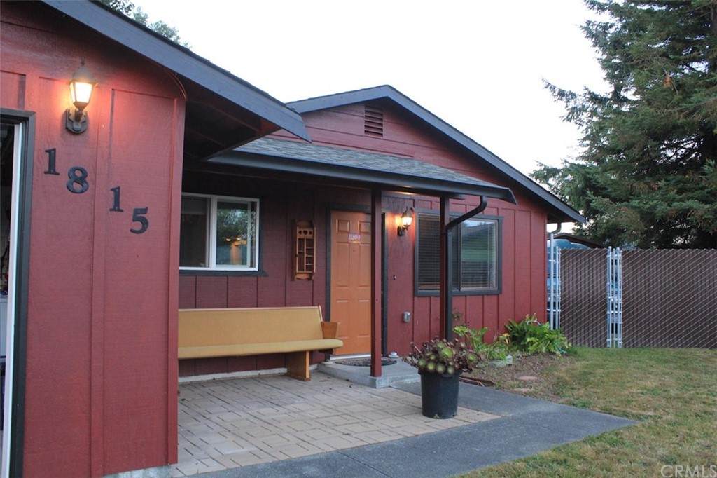 1815 Sycamore Court - Photo 1