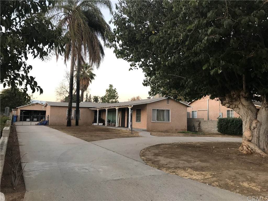 927 F Street - Photo 1