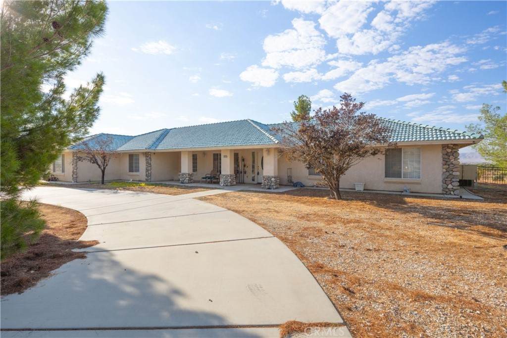 23825 Cahuilla Road - Photo 1