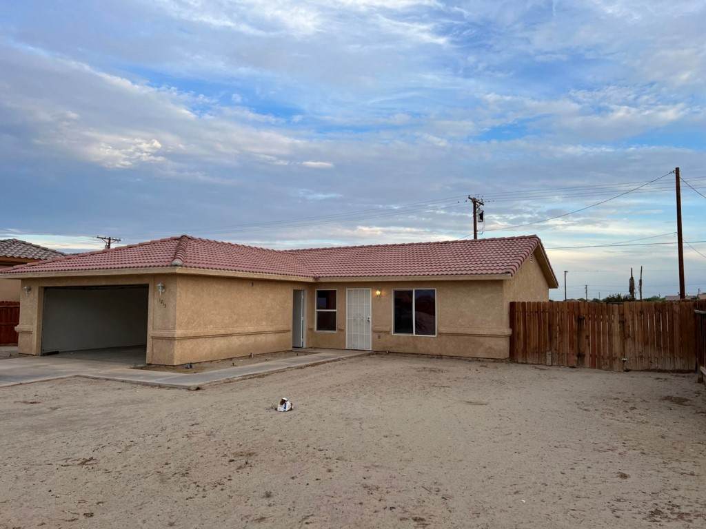 1215 Sargo Avenue - Photo 1