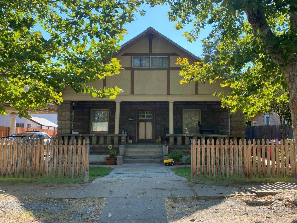 421 Lincoln Street - Photo 1