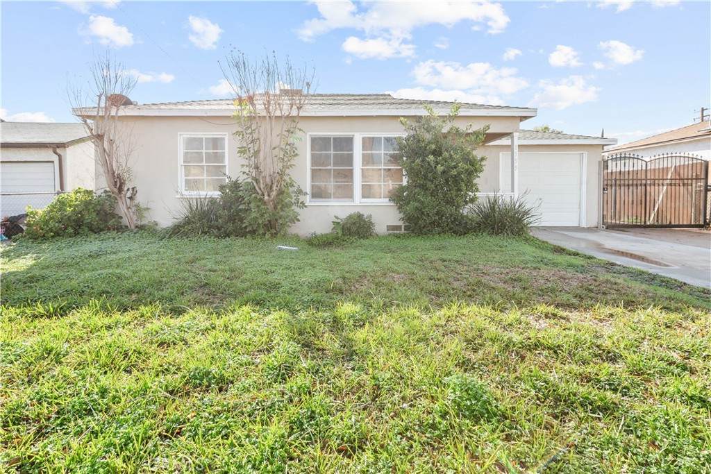 1555 Virginia Street - Photo 1