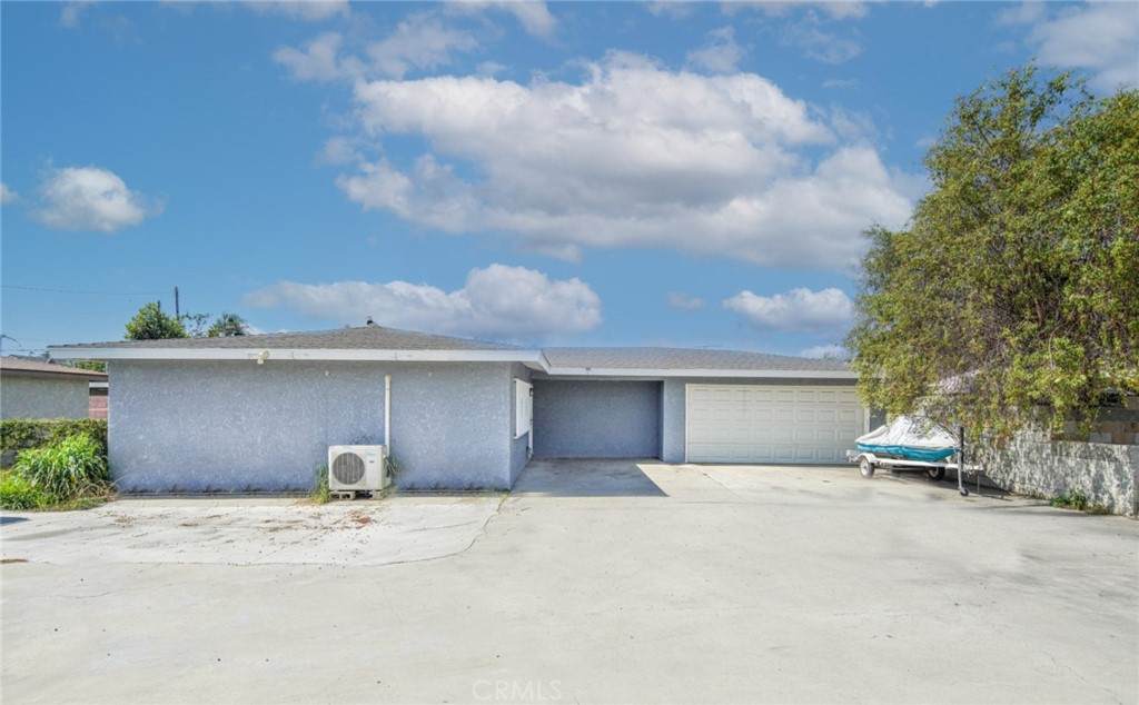 12520 Poinsettia Avenue - Photo 1