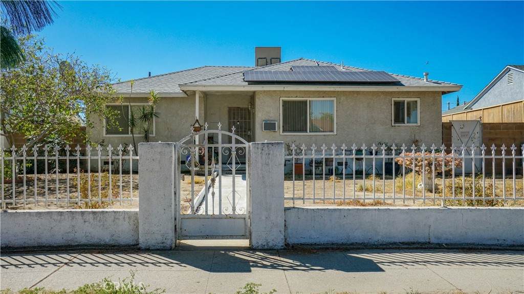 16322 Devonshire St - Photo 1