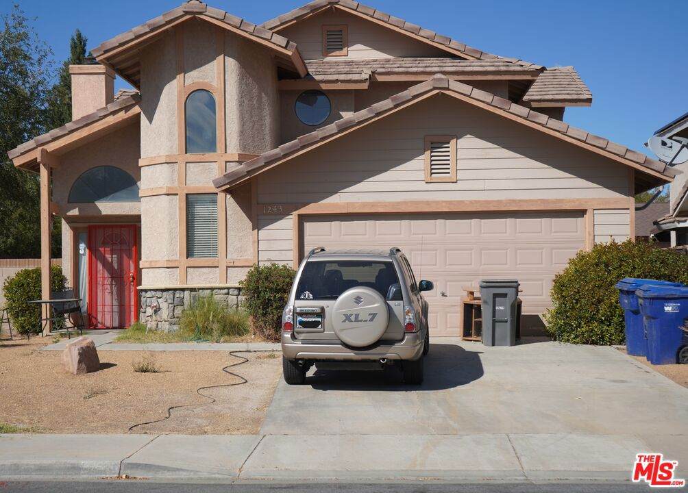 1243 Avenue H4 - Photo 1