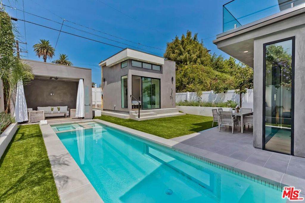 489 Willaman Drive - Photo 1