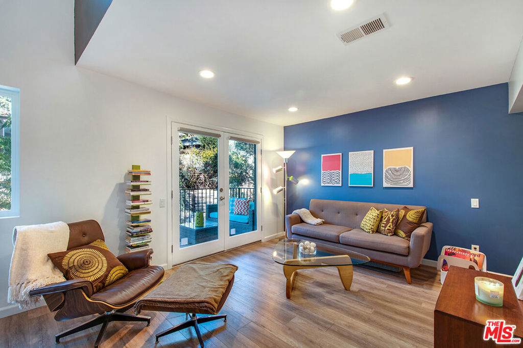 6239 Crestwood Way - Photo 1