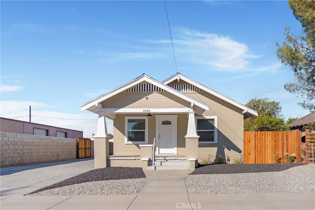 1083 7th Street - Photo 1