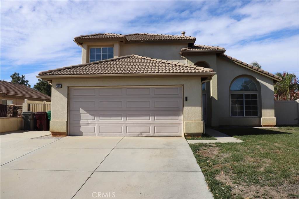 1015 Jonabell Way - Photo 1
