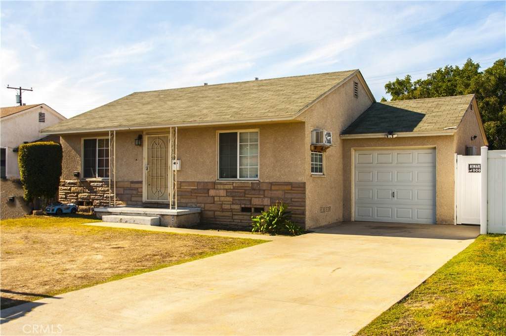 14309 Falco Avenue - Photo 1