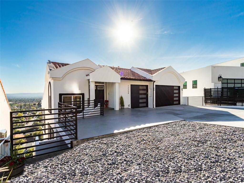 12254 Circula Panorama - Photo 1