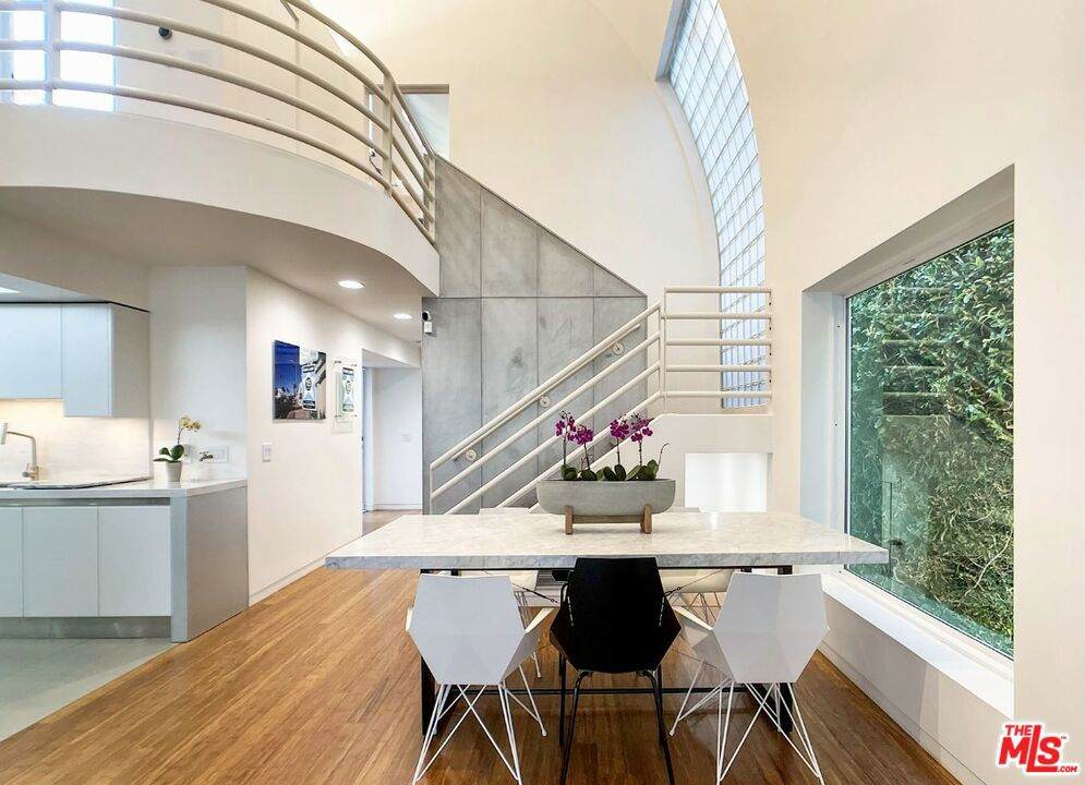 2409 Wilson Avenue - Photo 1