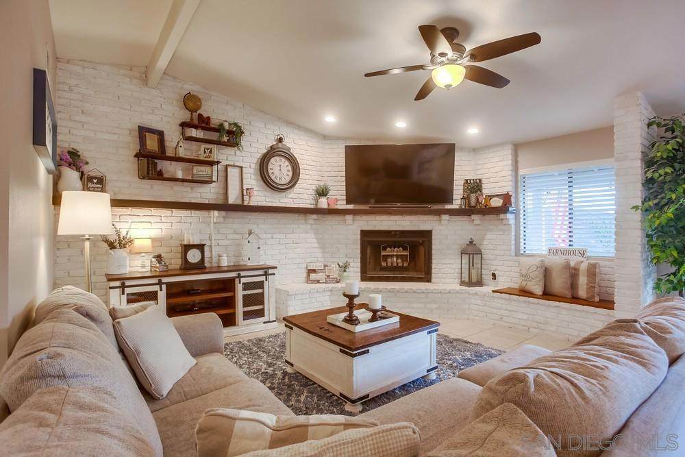 16390 Whispering Oaks Dr - Photo 1