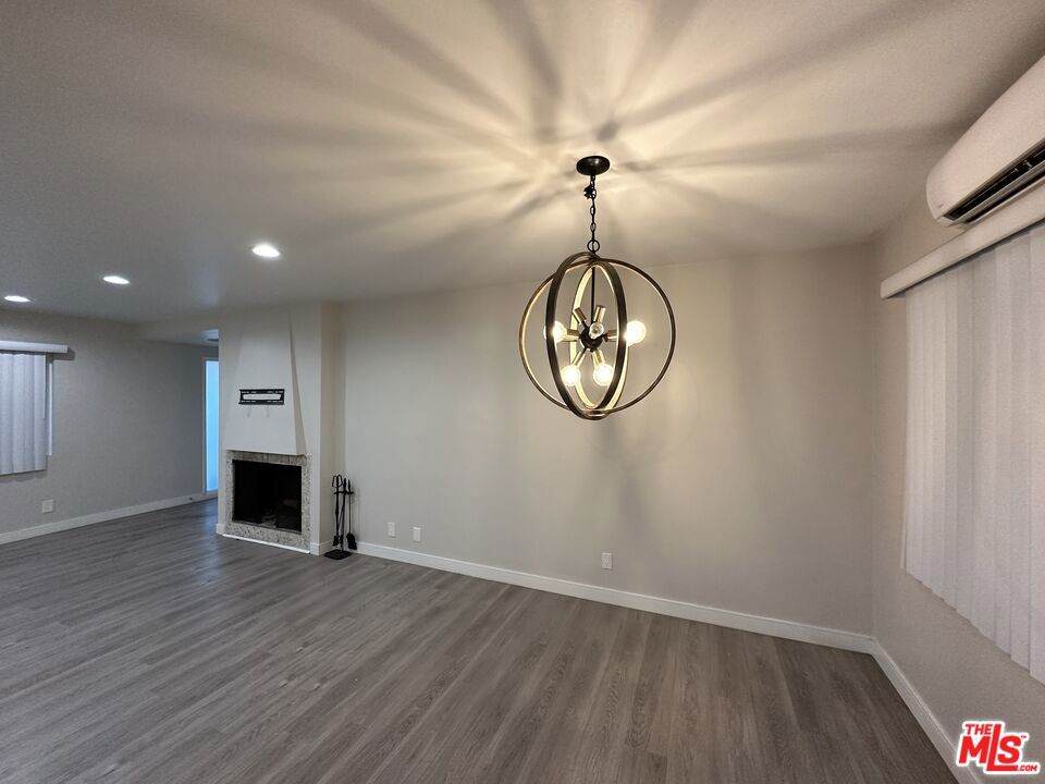 1830 Federal Avenue - Photo 1