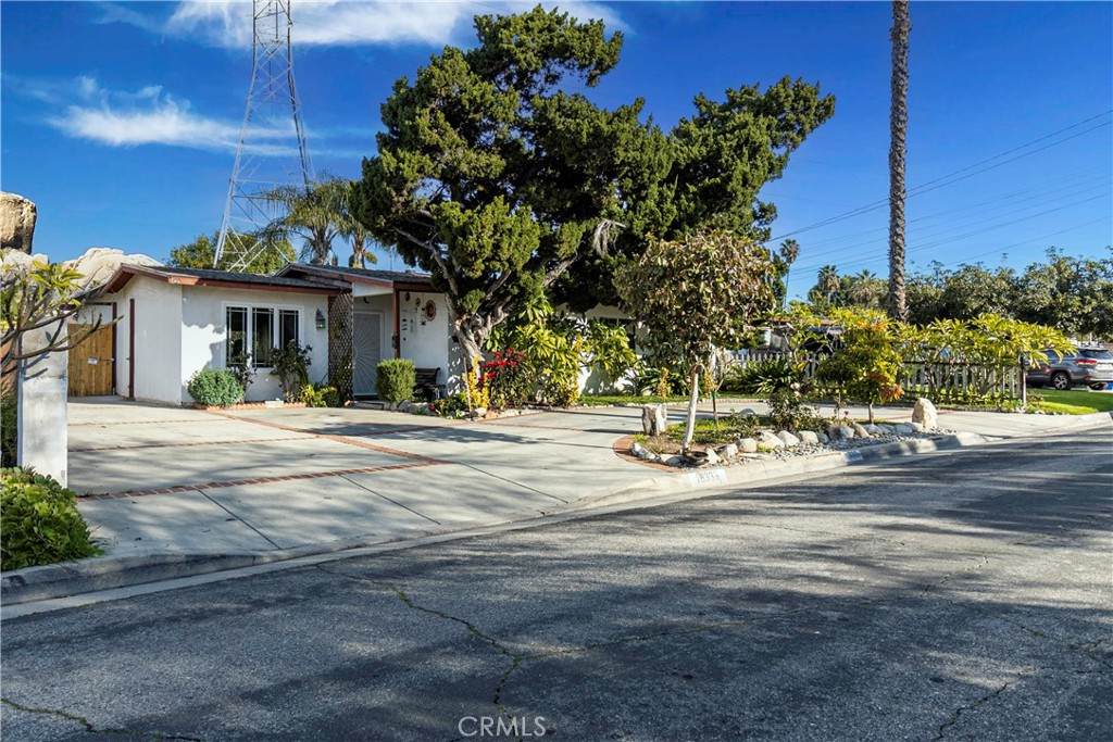 18333 Woodcroft Street - Photo 1