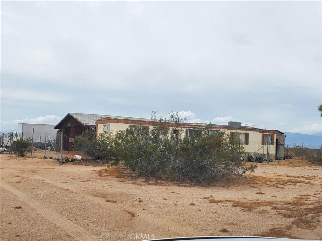 8746 Cactus Road - Photo 1