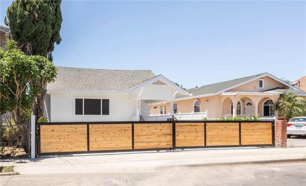 1731 New England Street - Photo 1