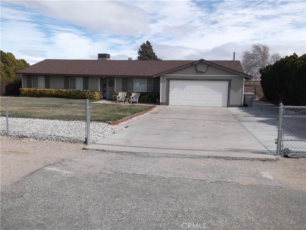 11203 Lincoln Avenue - Photo 1