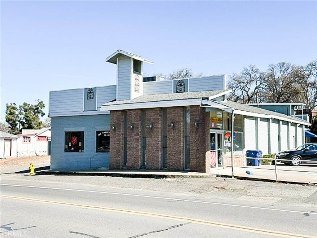 14420 Lakeshore Drive - Photo 1
