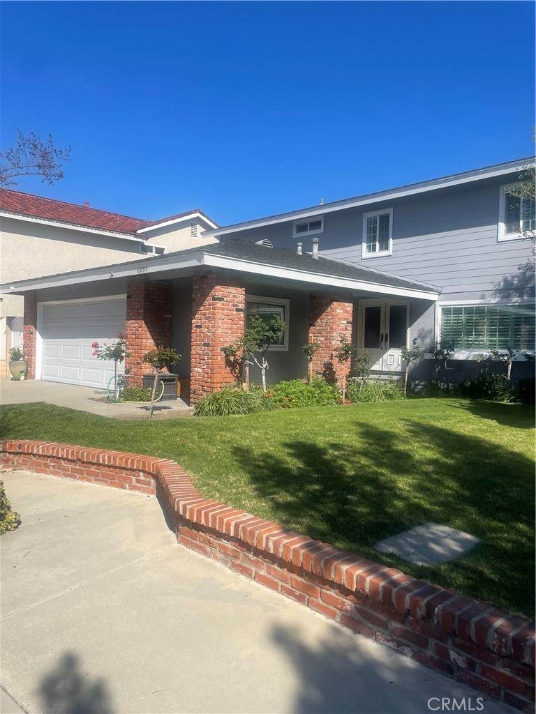 6095 Barry Drive - Photo 1