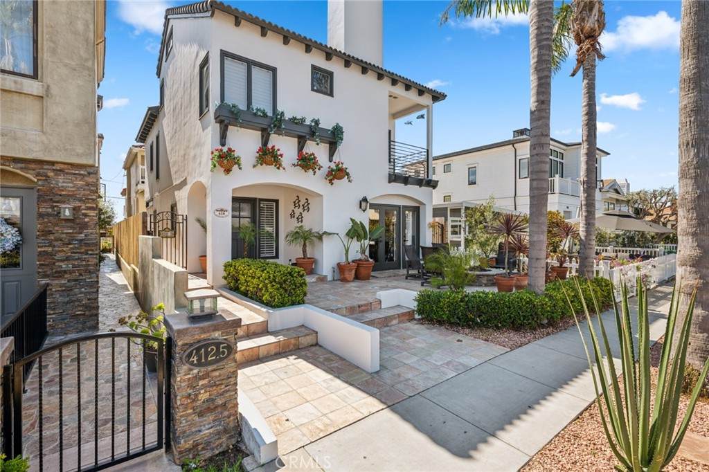 .5 Goldenrod Avenue - Photo 1