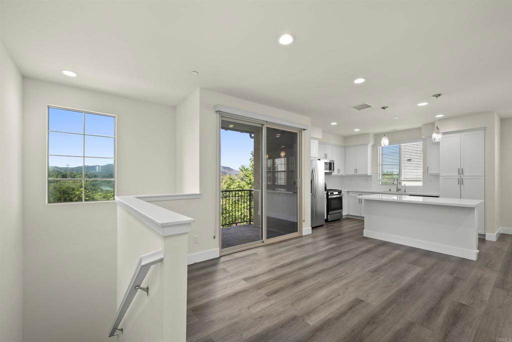 348 Stream Court - Photo 1
