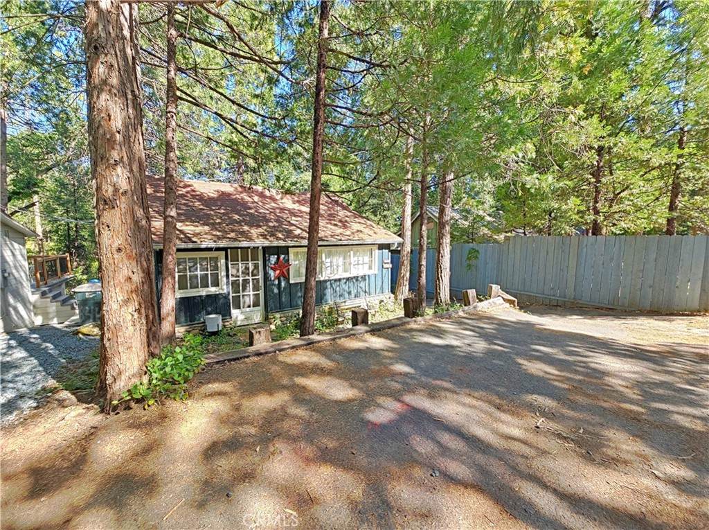 54696 Crane Valley - Photo 1
