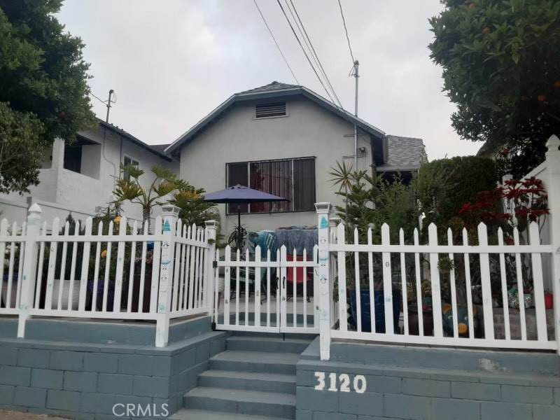 3120 Malabar Street - Photo 1