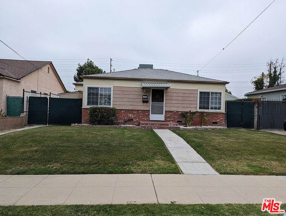 1031 Valley Street - Photo 1