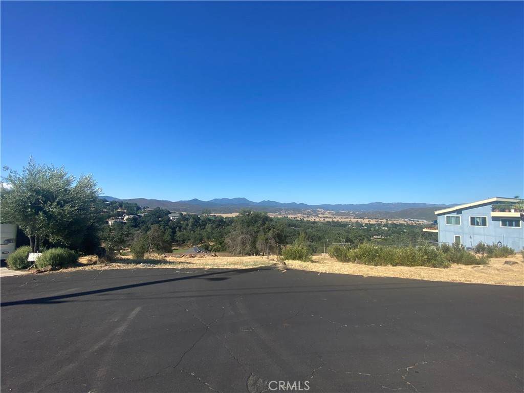 18365 Grizzly Court - Photo 1